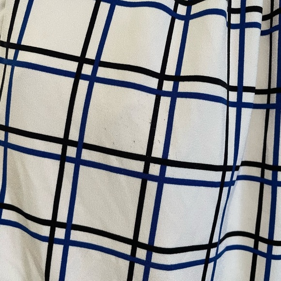 Calvin Klein blouse tank - Picture 2 of 5